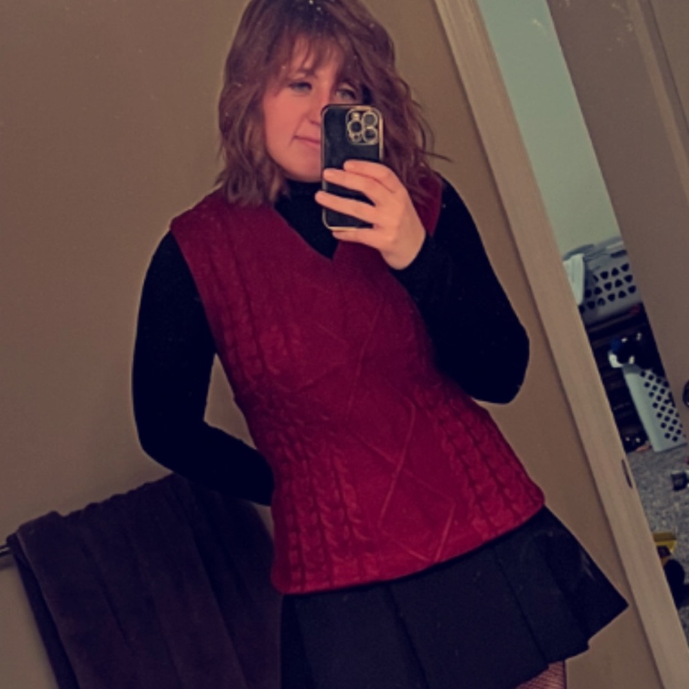 Sweater vest